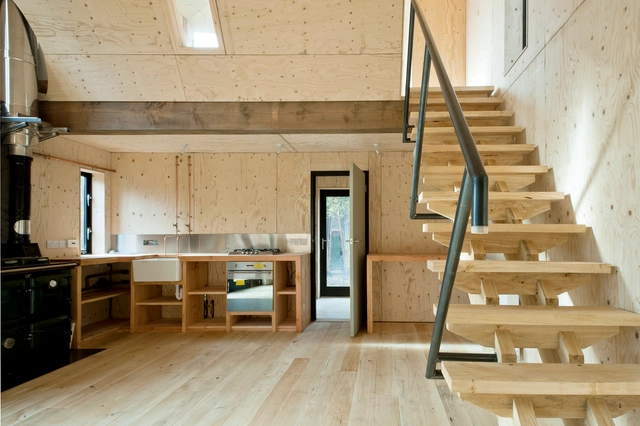Casa del Guardián / Invisible Studio - Casas