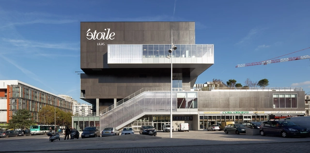 Etoile Lilas Cinema / Hardel et Le Bihan Architectes - Cinema