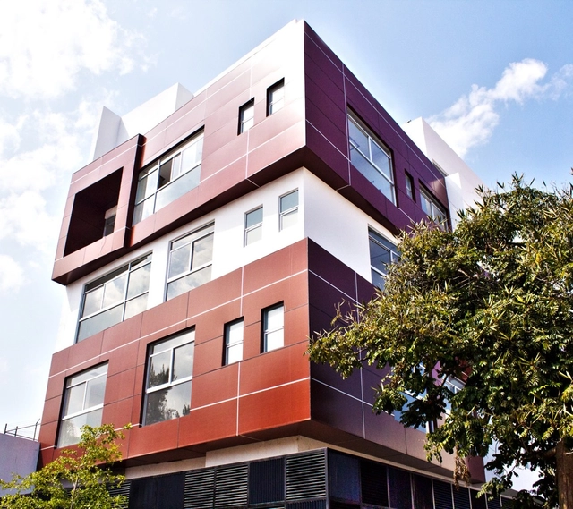 Montreal / JAPI Arquitectos - Apartamentos, Fachada, Balcón