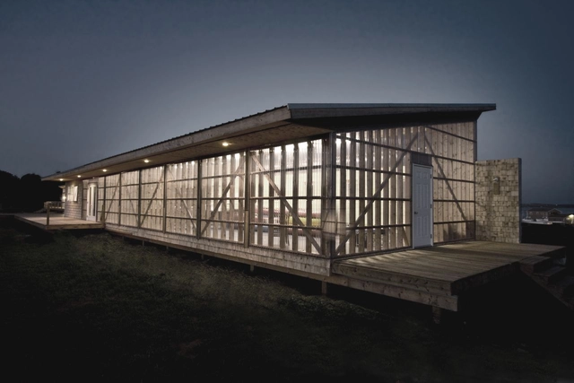 Campamento en Cabot Beach / Studio North - Vivienda Social