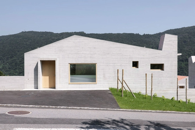 5 casas em Barbengo / Studio Meyer e Piattini - Casas