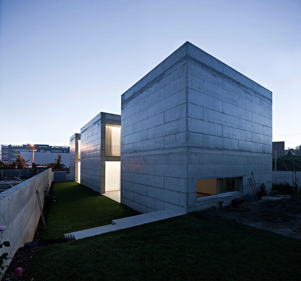 Casa en Moreira / Phyd Arquitectura - Casas
