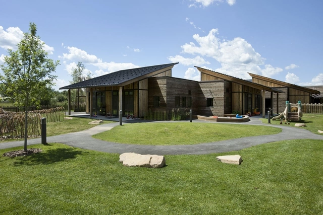 Centro de Aprendizaje para niños en Teton / Ward+Blake Architects + D.W. Arthur Associates Architecture, Inc. - Kindergarten