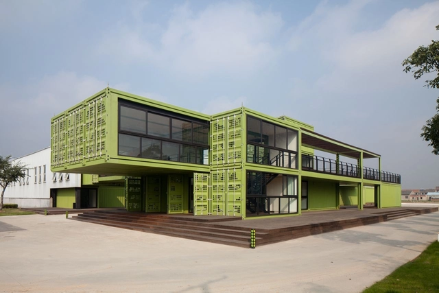 Granja de Alimentos Orgánicos en Shanghai / Playze - Arquitectura Industrial