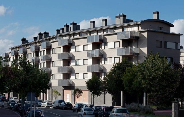 Edificio de Apartamentos Gorliz / IA+B - Apartamentos