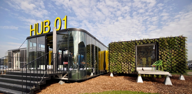 Hub 01 - Terminal  Móvel de Habitação para Estudantes / dmvA Architecten + A3 Architects - Outros Edifícios