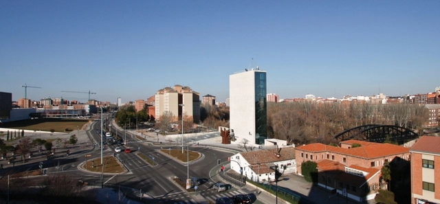 FRMP publication material / A E I O U arquitectos - Arquitectura De Oficinas