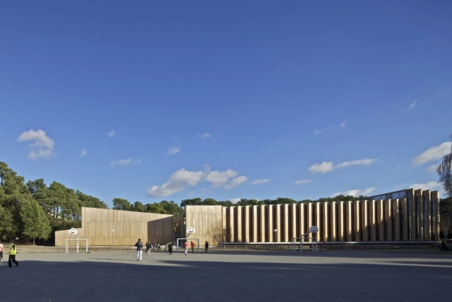 Gimnasio en La Baule / Barré Lambot Architectes - Gimnasio