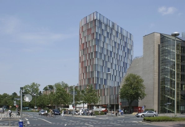 Kfw Westarkade / Sauerbruch Hutton - Edifícios De Escritórios