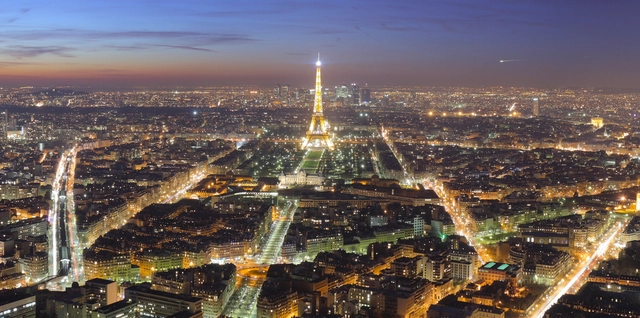 Paris apagará sus luces para economizar energía - Iluminacion