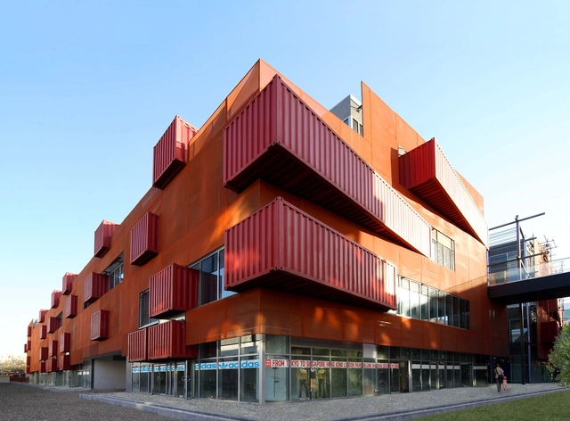 Sanlitun South /  LOT-EK Architecture & Design - Arquitetura De Escritórios