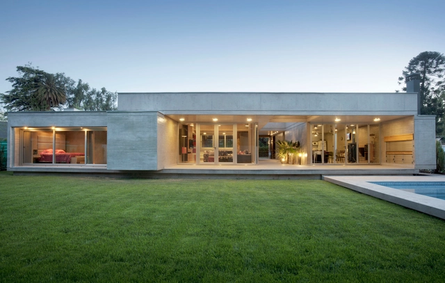 Casa Fioretti / A4 estudio - Casas, Jardín, Fachada, Puerta