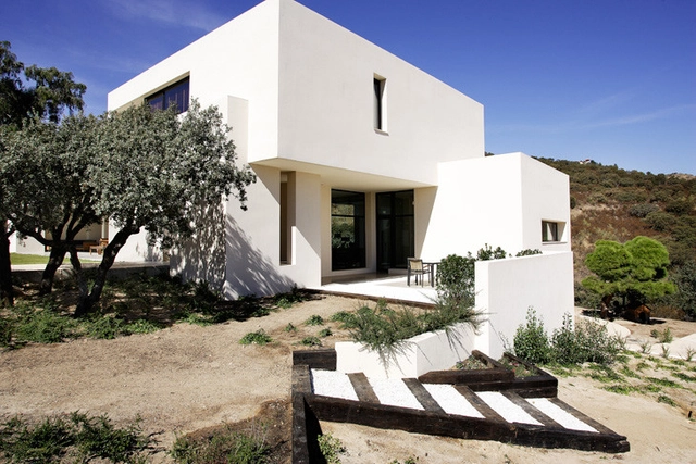 Molino De La Hoz / Otto Medem Arquitectura - Habitação Coletiva