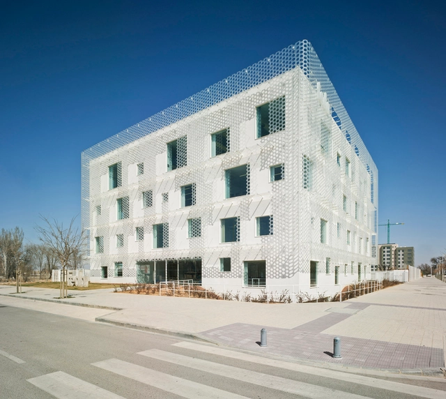 Sede Central da FEDA Confederação de Empresários de Albacete / Cor & Asociados - Edifícios Institucionais