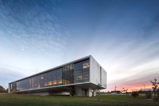 Oficinas Agros  / Rocha Leite Arquitectos Associados - Edificios Institucionales