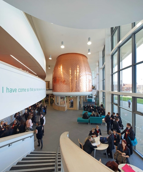 All Saints’ Academy / Nicholas Hare Architects - Escuela Secundaria
