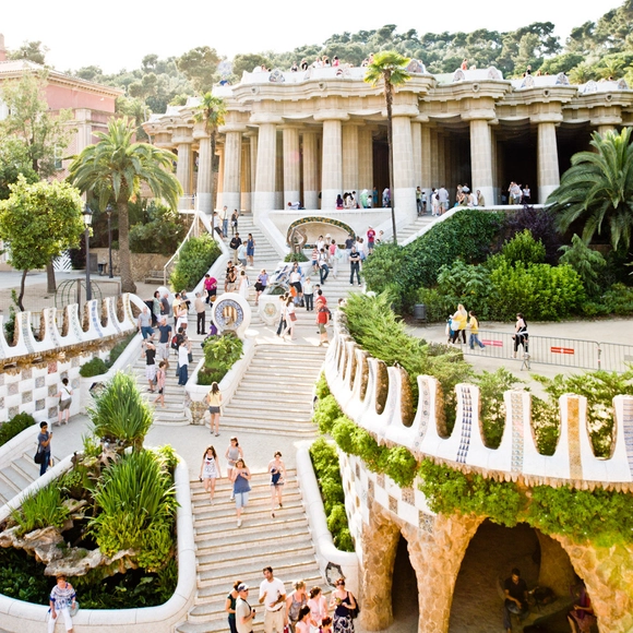 Clásicos de Arquitectura: Parc Güell / Antoni Gaudí - Parque