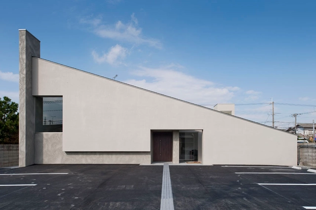 Café Cross / FORM Kouichi Kimura Architects - Café