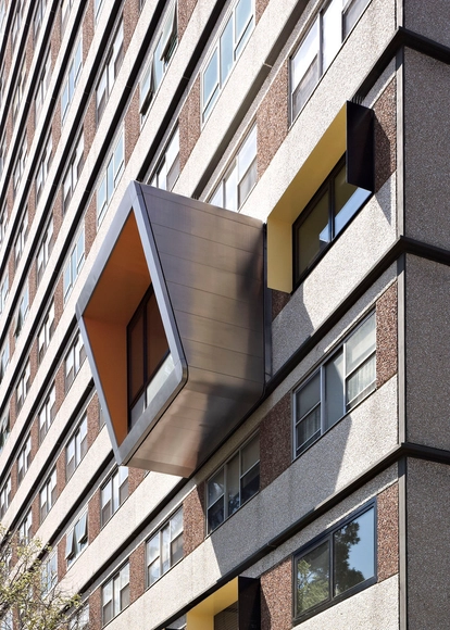 居民楼中最放肆的加建： Hi-pod 立面悬舱 / BKK Architects +  - 住宅室内