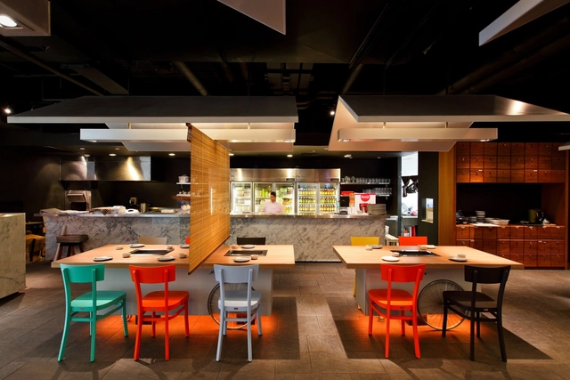 Coca Grill / Integrated Field - Restaurante