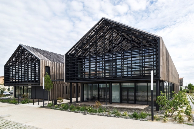 Salgore / Atelier Arcau - Edificio De Oficinas