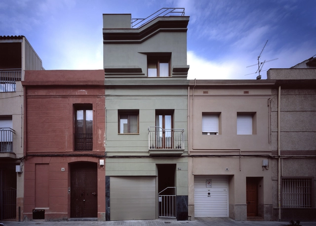 Casa Providencia en Barcelona / Flores & Prats - Casas, Puerta, Fachada, Balcón