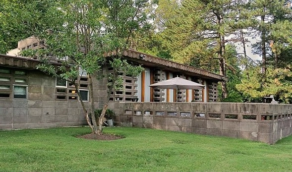 En venta Casa Tonkens de Frank Lloyd Wright - Imagen Principal