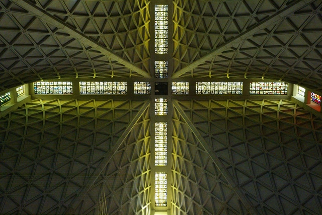 Clásicos de Arquitectura: Catedral de Santa Maria de Asunción / Pier-Luigi Nervi & Pietro Belluschi - Catedral