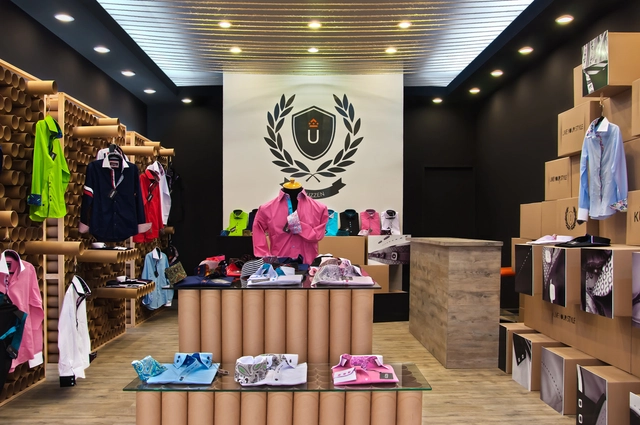 Kuzzen / Marina Leboreiro & Carlos Faci - Tienda, Iluminación, Mesas