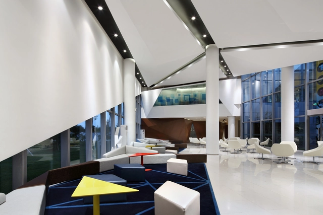Tian Yangbei Garden / Spark - Showroom