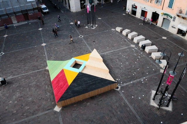 'Gondwana' Installation / Orizzontale - Featured Image