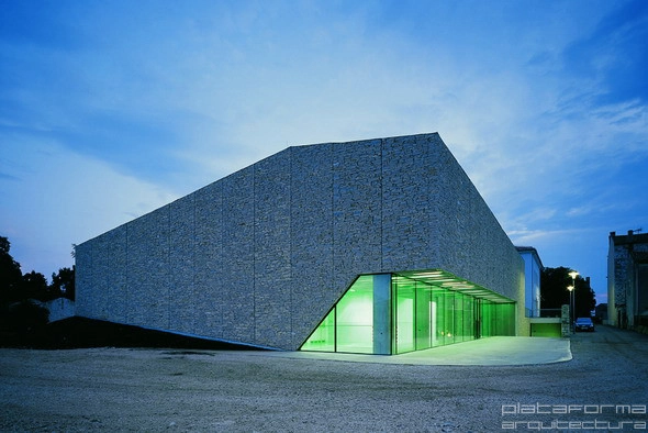 Sports Hall Bale / 3LHD - Centro Multideportivo, Fachada