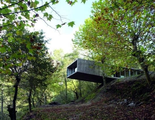 Casa en Gerés / Graça Correia y Roberto Ragazzi - Casas, Escaleras, Bosque
