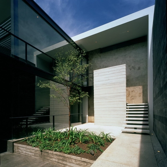 Oficinas CIME / CoA Arquitectura - Arquitectura De Oficinas, Jardín, Fachada
