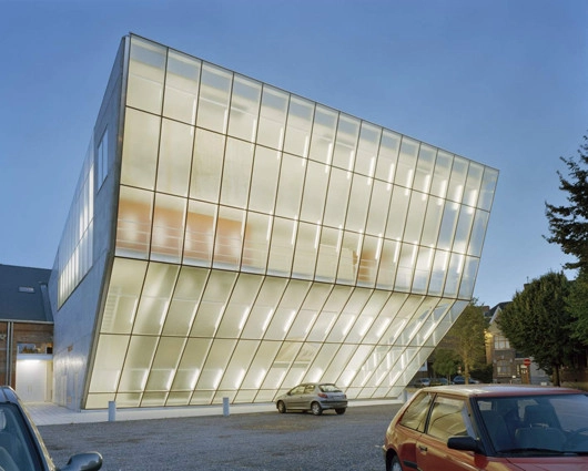 Teatro "Le Manege.Mons" / Atelier d’architecture Pierre Hebbelinck - Teatro, Fachada