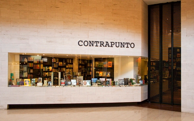 Interiores: Librería Contrapunto / Lipthay + Cohn + Contenla - Diseño De Interiores, Fachada