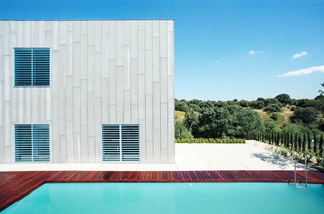 Casa en Las Rozas, Madrid / Juan Herreros Arquitectos + Iñaki Ábalos - Casas, Fachada