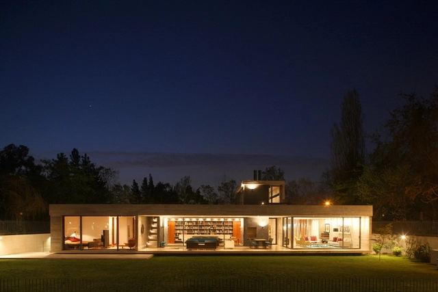 Casa 2 / Eduardo Berlin Razmilic - Casas, Fachada, Iluminación