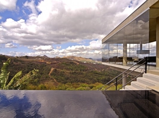 Casa BF / Humberto Hermeto - Casas