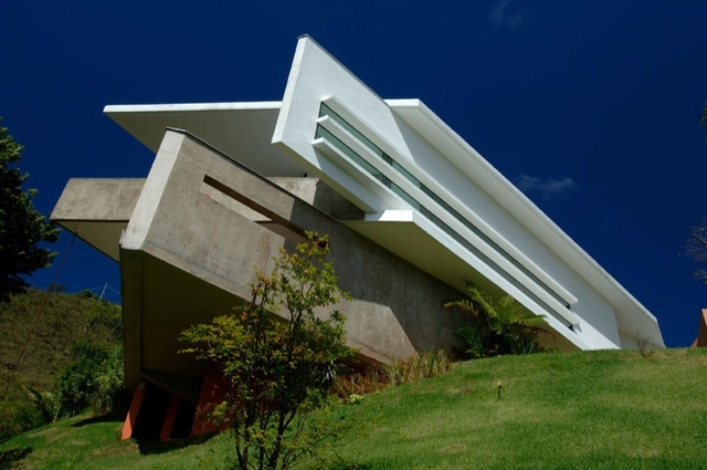 Casa NovaLima / Danilo Matoso + Paulo Trajano Menicucci - Casas