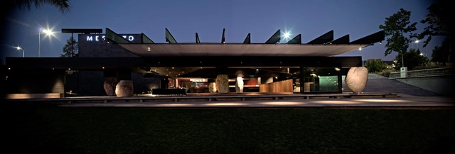 Restaurant Mestizo / Smiljan Radic - Restaurant