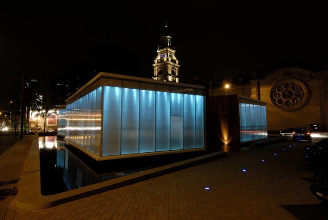 Agencia de Viajes Multivacaciones / 51-1 arquitectos - Turismo