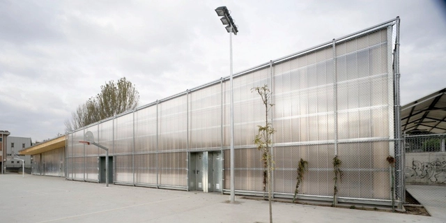 Gimnasio 704 / H Arquitectes - Gimnasio