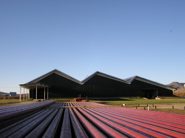Fabrica en Junin de los Andes / Alric Galindez Arquitectos - Fábrica