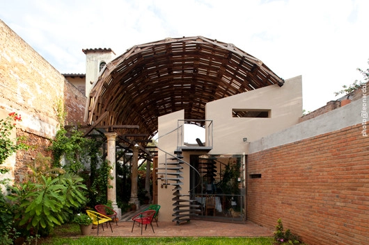 Casa Gertopan / Javier Corvalán + Laboratorio de Arquitectura - Casas