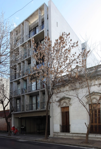 Edifício EEUU 4263 / BAK Arquitectos - Apartamentos