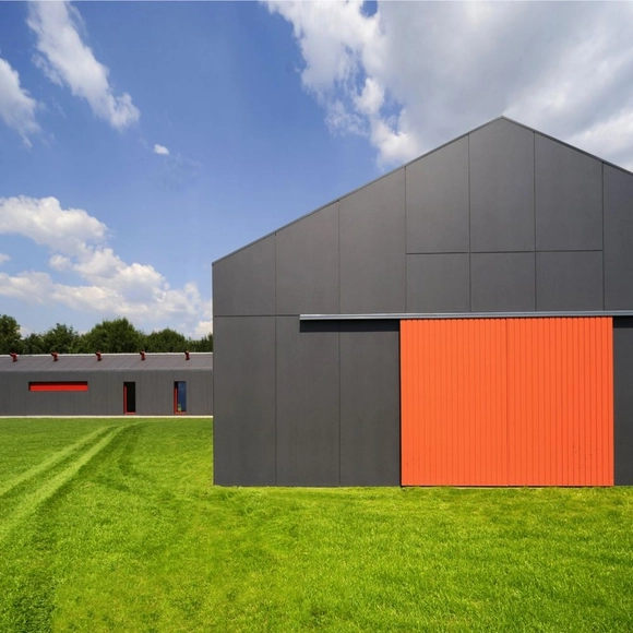 Centro de Deportes Náuticos / Peter Kuczia - Recreación Y Entrenamiento, Fachada