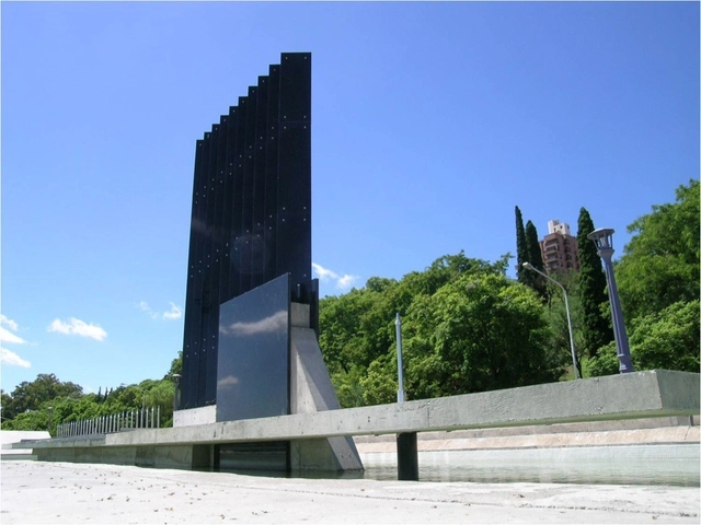 Costanera Ciudad de Paraná / Rubén Edgardo Cabrera - Espacio Público, Fachada