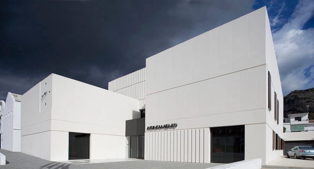 Sede da Prefeitura de Pizarra / Colmenares Vilata Aquitectos - Edifícios Públicos