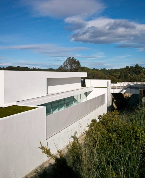 Casa del Atrio / Fran Silvestre Arquitectos - Casas, Jardín, Fachada